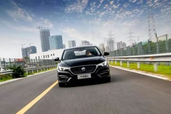 试驾全新名爵 6.6秒破百，让心跳加速！