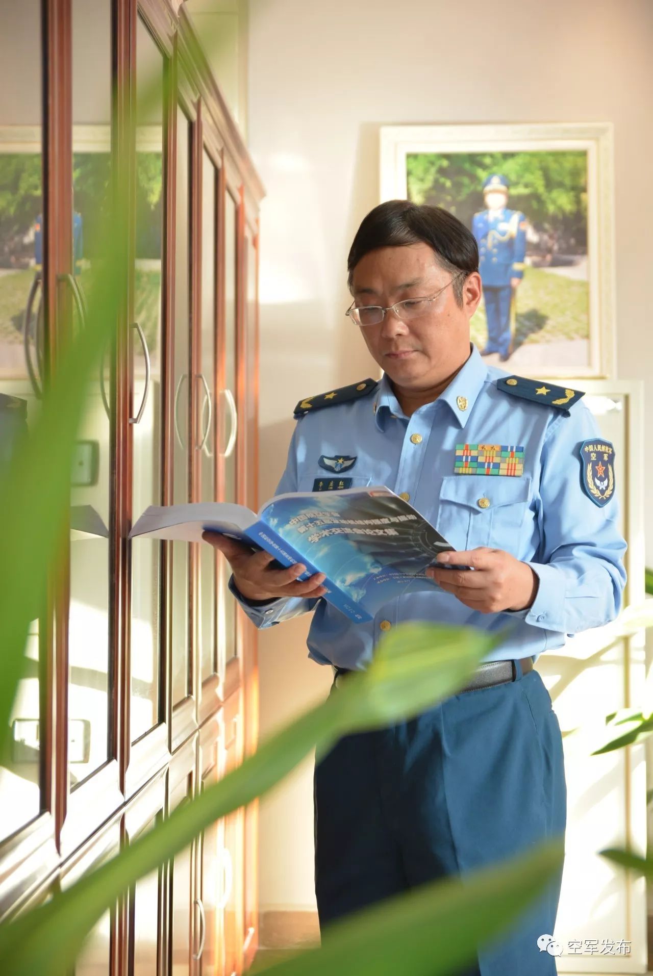 十九大代表风采!工程大学教授李应红:托举战鹰翱翔蓝天