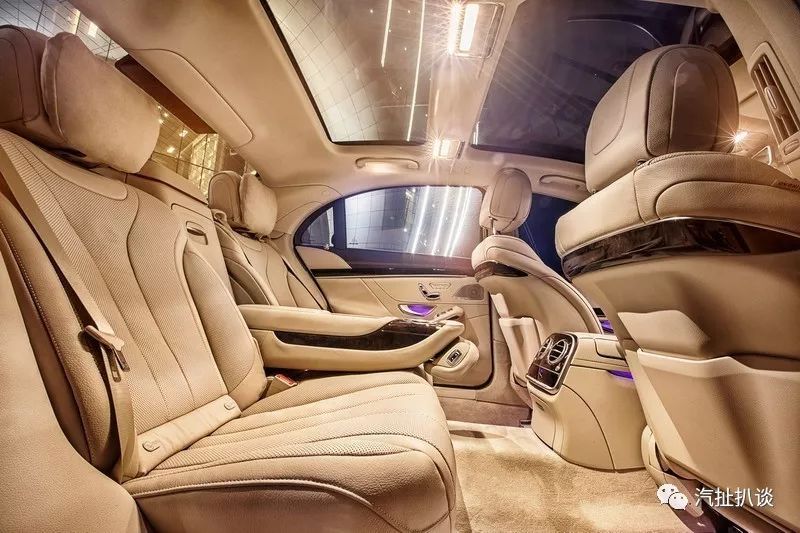 在北京最美的时节，开最智能的豪华座驾是什么感觉？