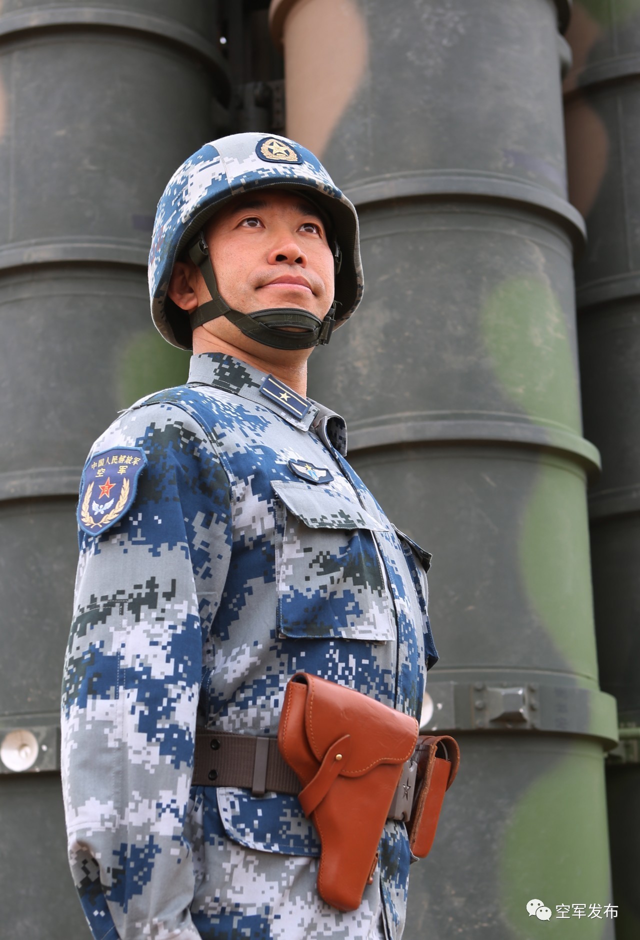 十九大代表风采!"英雄营"营长王春田:练硬铁拳 续写荣光