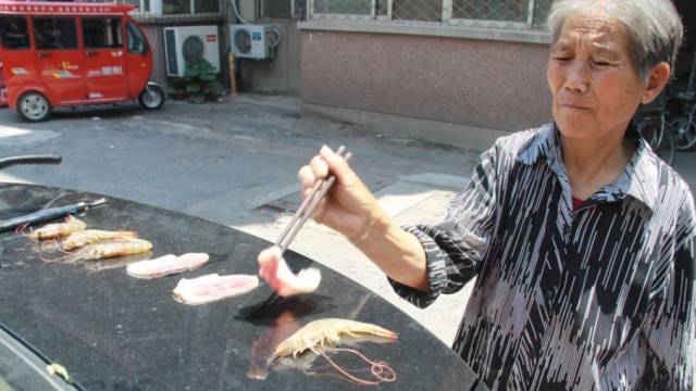 为什么面包车没有黑色的？今天总算明白了