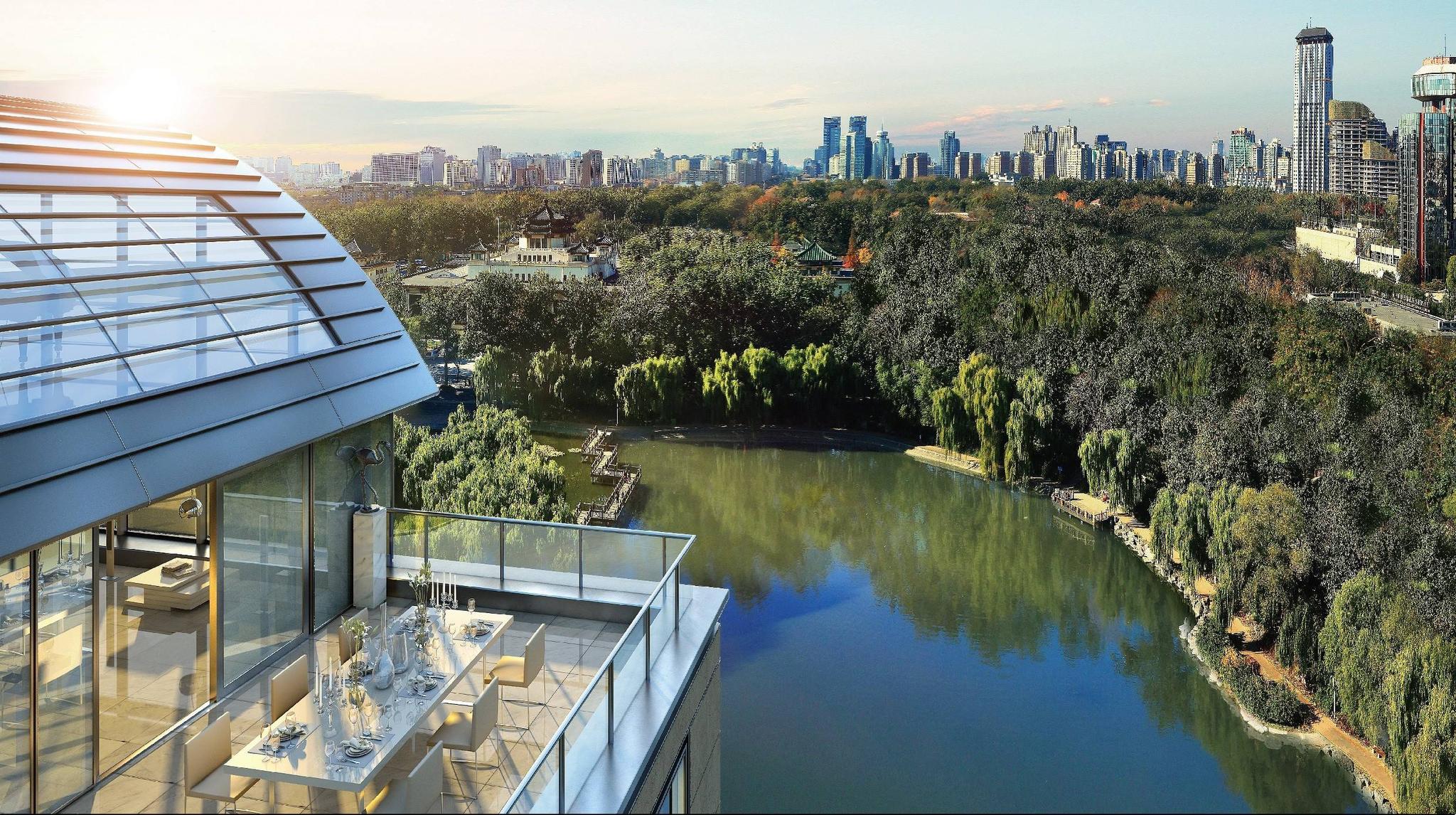 (融创北京壹号院)融创的产品定位明晰,从代表国际视野的壹号院系,典藏