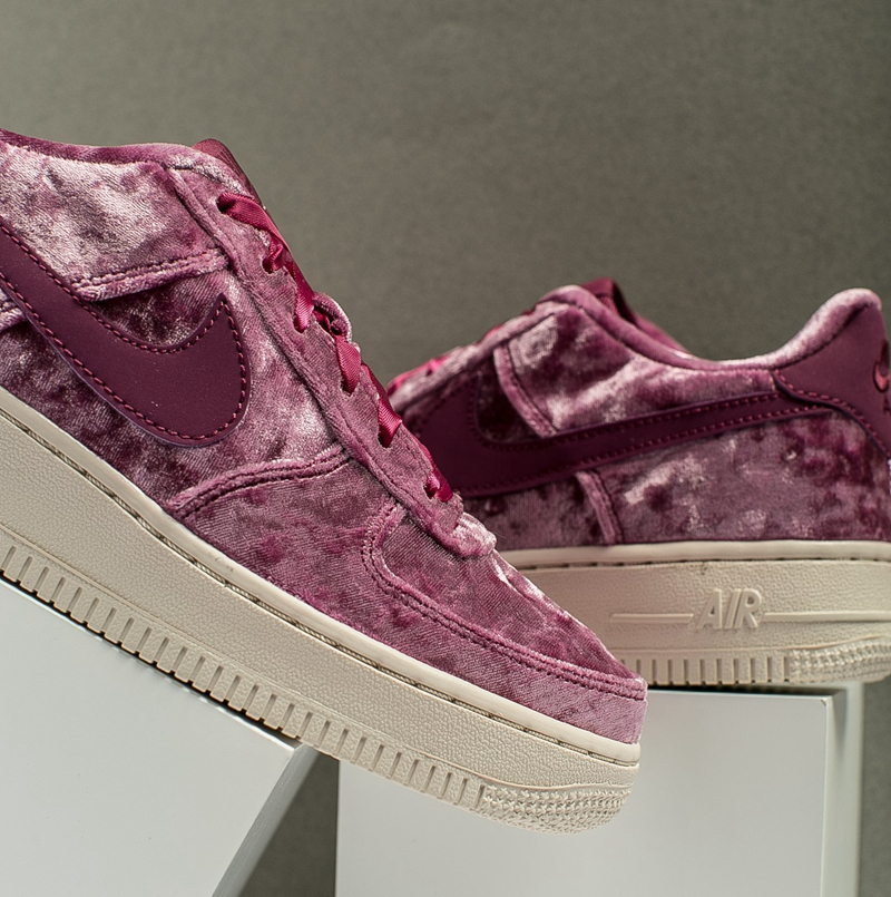 粉红丝绒 air force 1 现已发售
