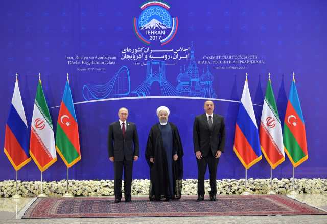 普京访伊朗再布中东棋局