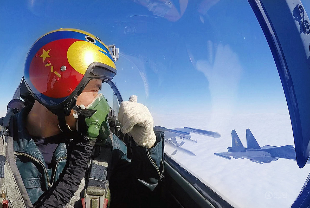 帅气金头盔们这样践行新时代强军梦