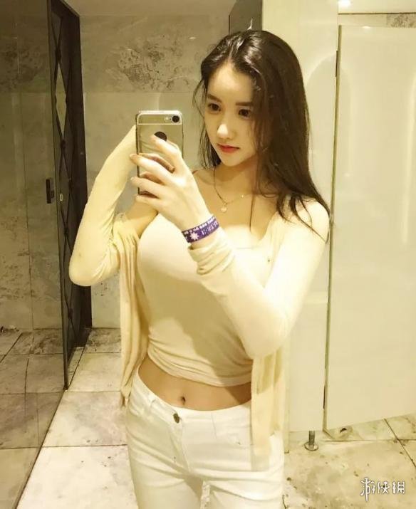 韩国娜美身材妹李秀彬最新美照一双美腿引人注目