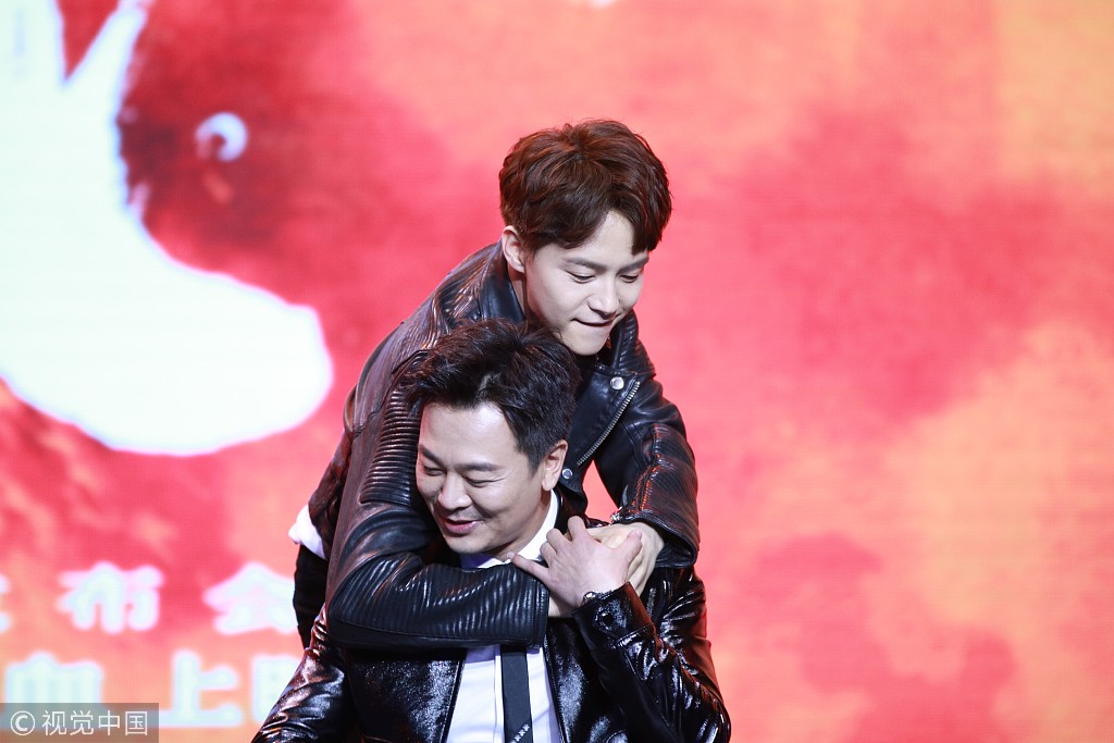 王凯"锁喉"马天宇上演后背杀画面太美