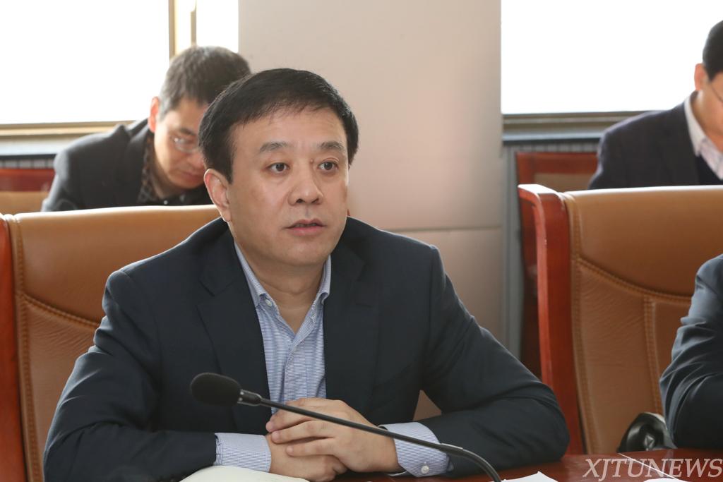 西安市委常委常务副市长吕健来校推进市校合作