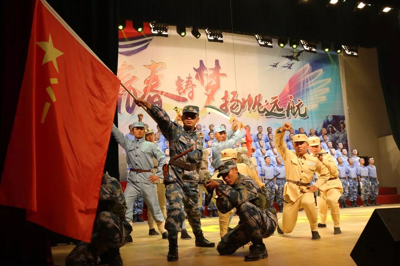 千名新兵唱军歌2017年度新兵歌咏晚会现场画面发布