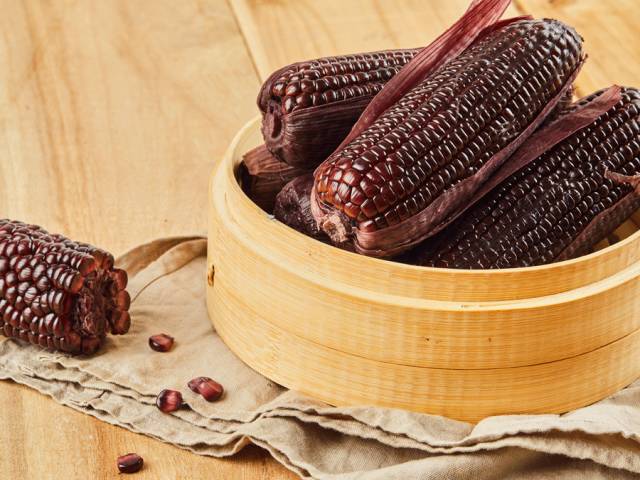 好食这个神奇的黑玉米香糯甜还能抗衰老