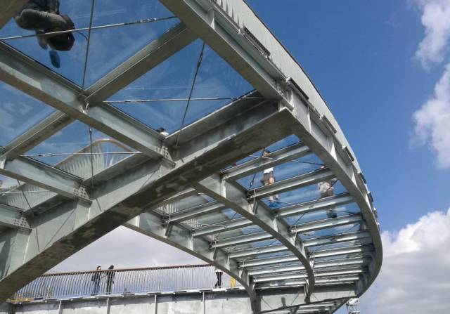 免费逛离厦门最近的空中玻璃栈道开放啦千万别穿裙子