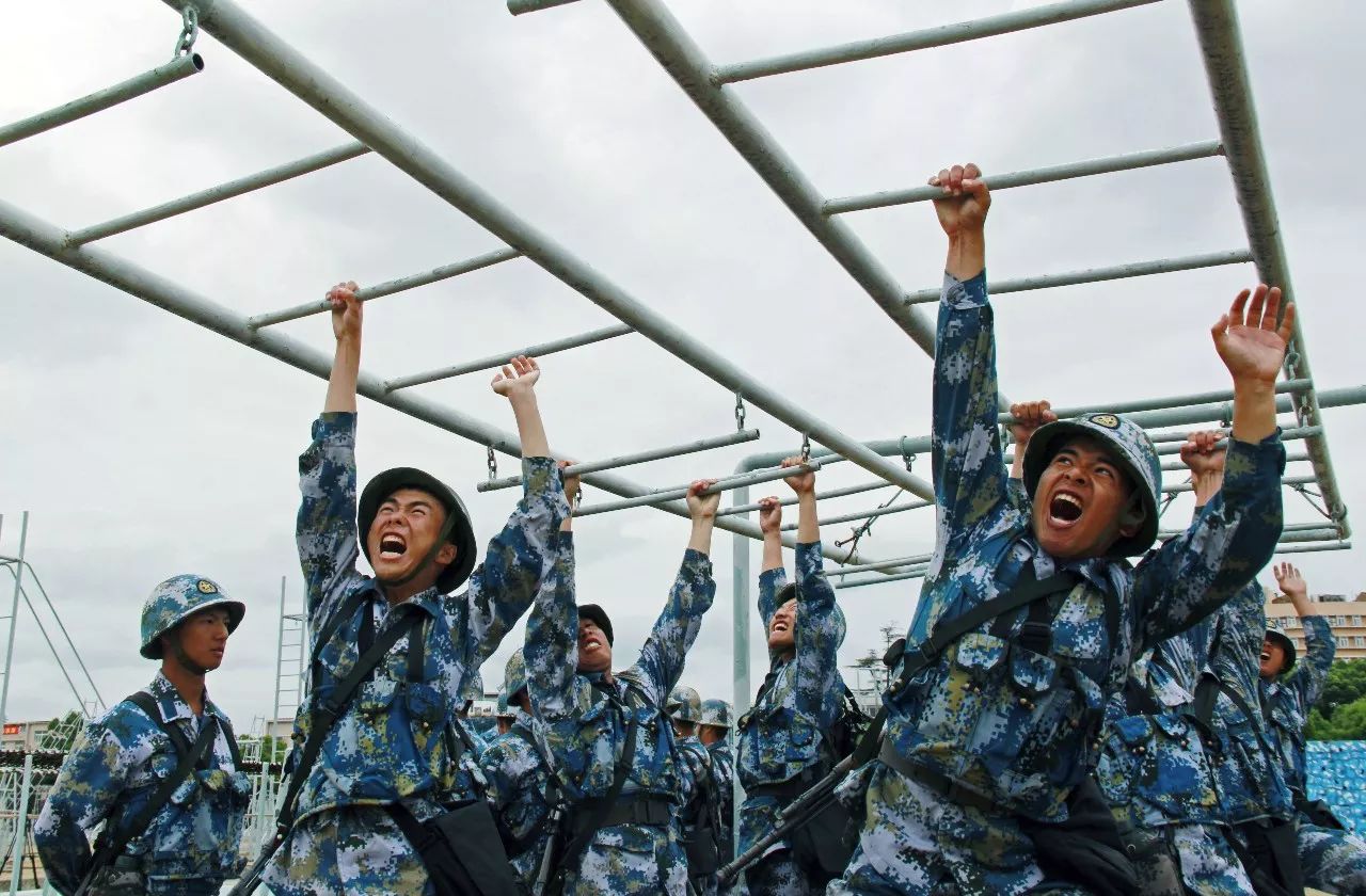 船艺,损害管制,核生化防护等海军实训课目,着力培养新兵过硬的