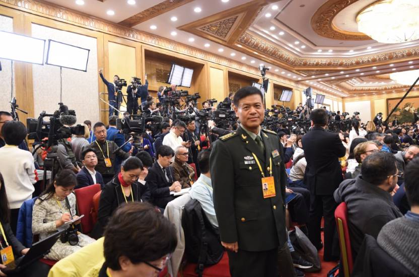 锻造新时代过硬军事记者队伍 为增强传播力提供人才支撑