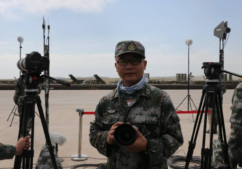 锻造新时代过硬军事记者队伍 为增强传播力提供人才支撑