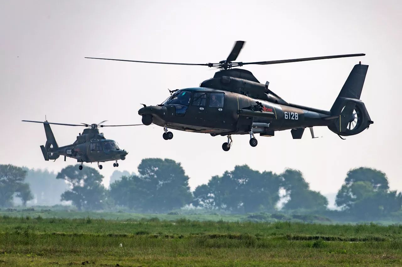 空军这68年,其实也没啥,只不过已成为一支由多兵机种组成的现代化战略