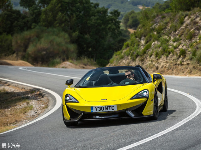 330万起售 迈凯伦570s敞篷广州车展首发