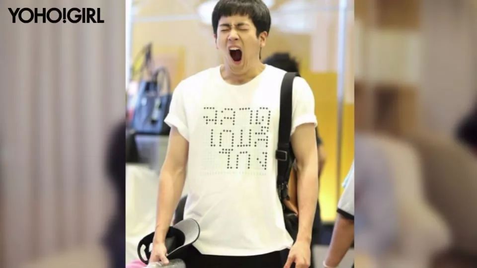 有着巧克力腹肌的呆萌男主Nonkul,小时候竟然