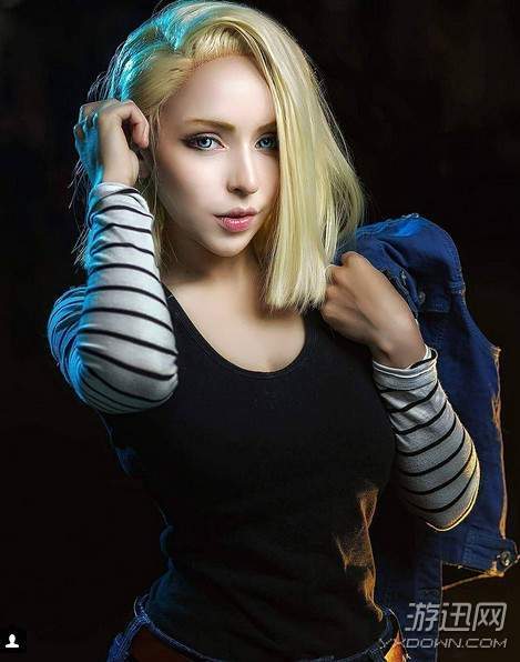 美女cos龙珠超人造人18号小姐姐前凸后翘超性感