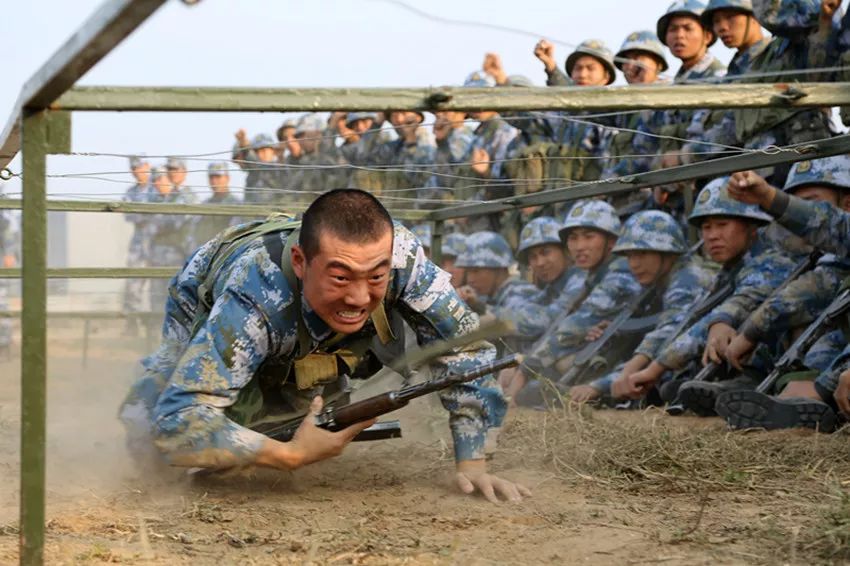 没有尝过这些味道,就别说你当过兵|军人|军营|汗水_新浪新闻