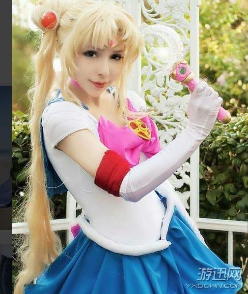 美女cos龙珠超人造人18号小姐姐前凸后翘超性感