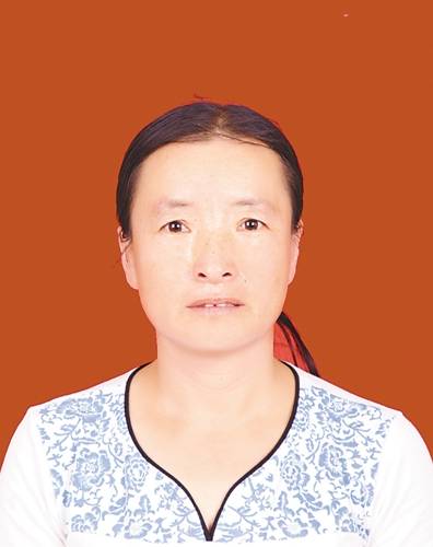 宁夏回族自治区平罗县陶乐镇施家台子村村民白  琴(女)孝老爱亲类魏