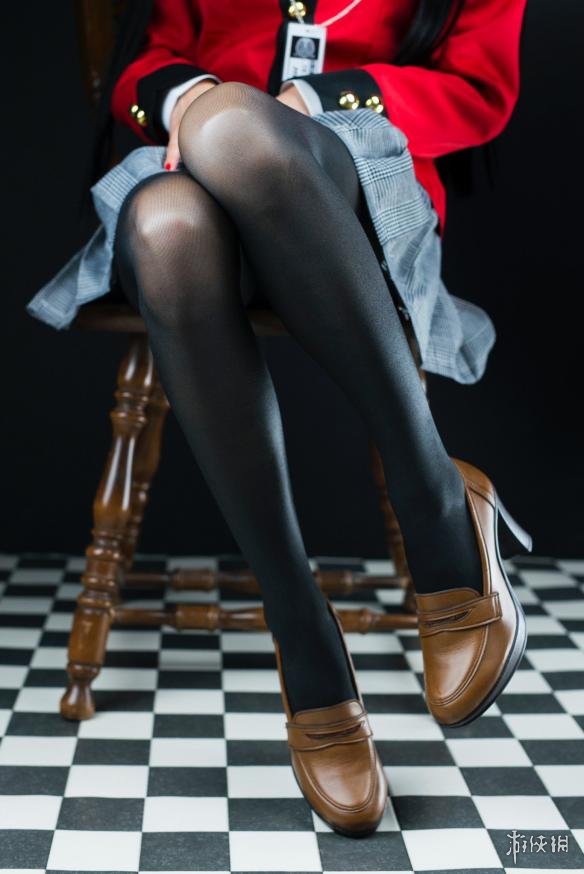 性感美腿超强诱惑看不停每日福利送不停 萌妹子性感自拍陪你一起过pg