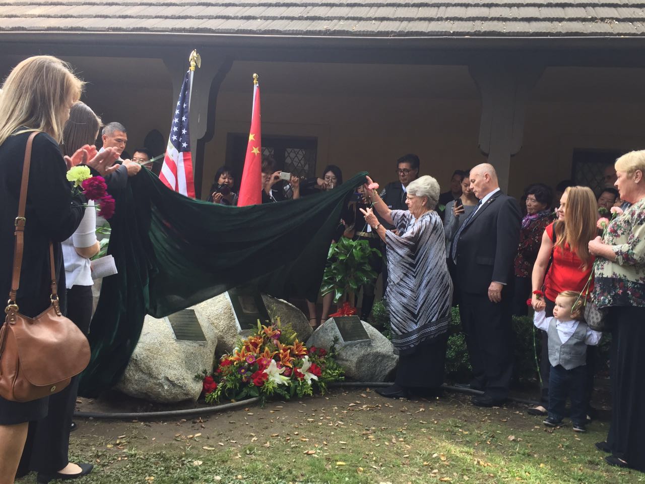 侵华日军南京大屠杀中的人道救援者——威尔逊纪念碑在美落成(配图)