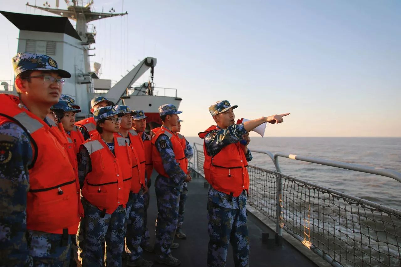 誓言: 今朝深蓝砺剑,明日战场亮剑|万里|海军|海疆_新浪军事_新浪网