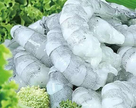 为啥你解冻的青虾仁总是变红这样操作才是正确的解冻方法