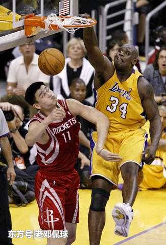 也抗不住奥尼尔奥尼尔就长期处在这么一个高处不胜寒的位置,那种想