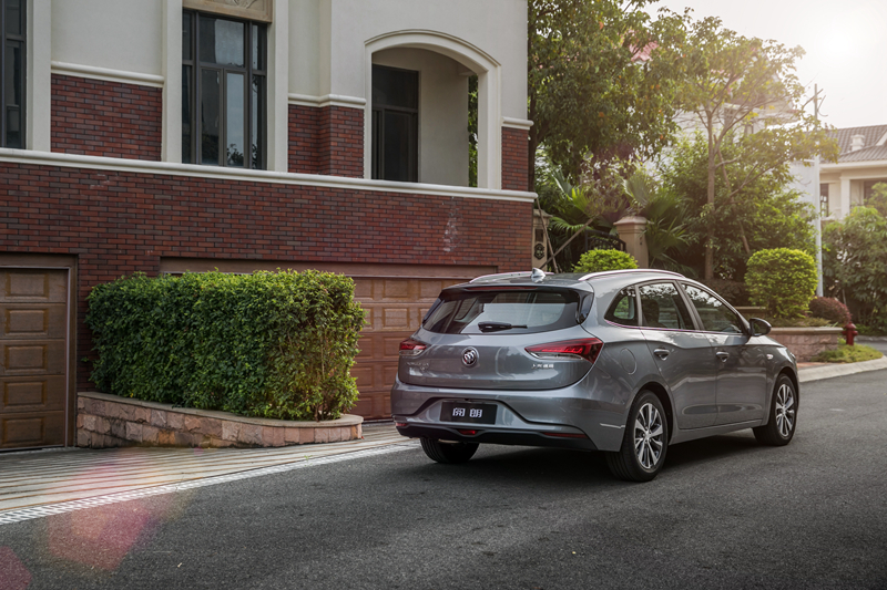 把旅行车开出新感觉别克阅朗开启运动旅行大门