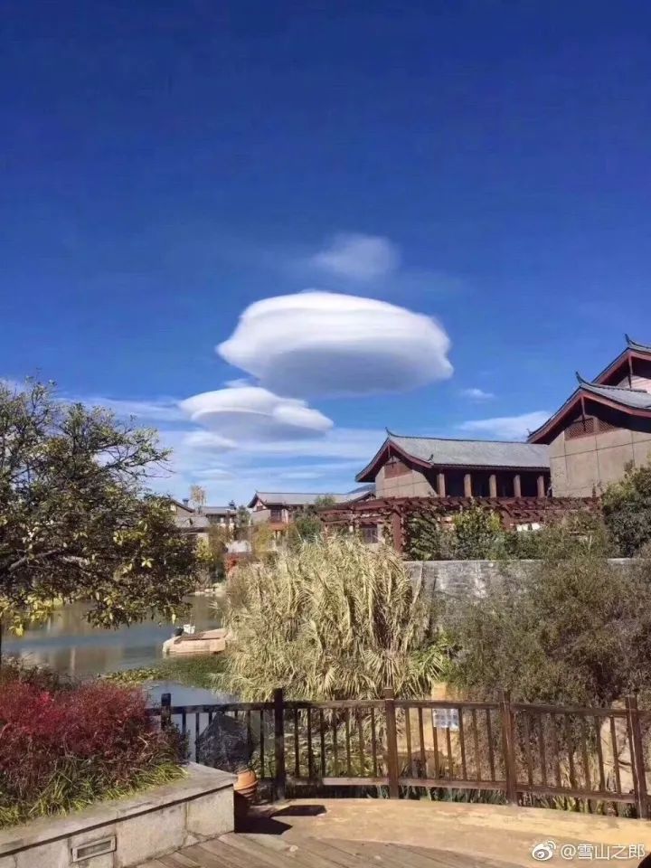 这次不是旅游 是这朵"飞碟云"!