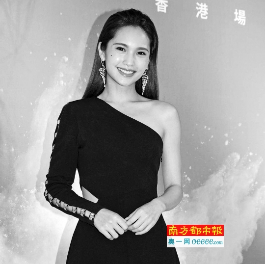 杨丞琳宣布明年红馆开个唱不会邀请李荣浩做嘉宾