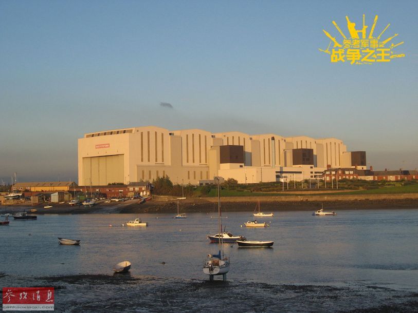 图为2006年,45型驱逐舰首舰果敢号在斯考斯图恩