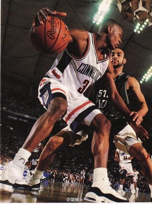 感受一下雷阿伦的种马小腿