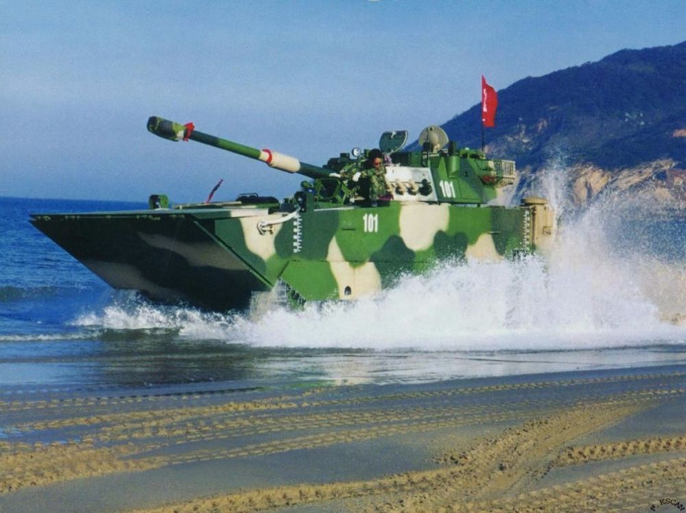中国推出世界最快水陆两栖车横渡台海仅需2小时