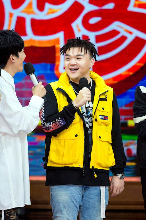 艾福杰尼《天天向上》综艺力max,展三大说唱绝技