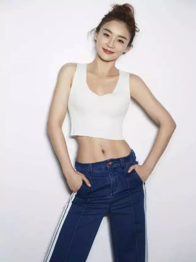 爱发运动照的女明星们,谁在凹造型?