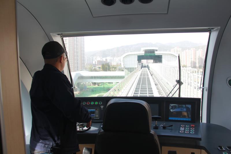 北京首条磁浮来了,一条线路为何耗时18年|八达岭长城|列车|低速_新浪