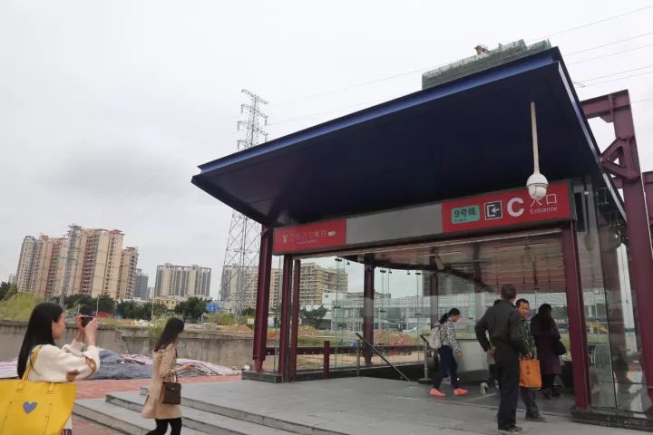 地铁九号线试运行年底开通半小时跑完全程站站有母婴室和厕所