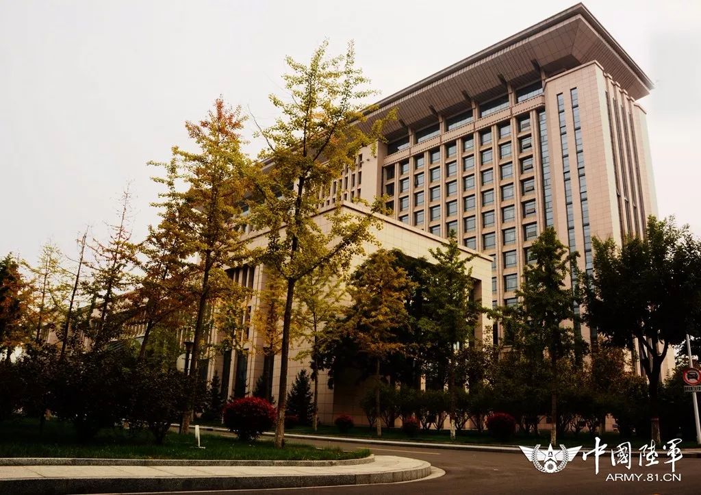 军校最美秋景巡礼第11站陆军工程大学