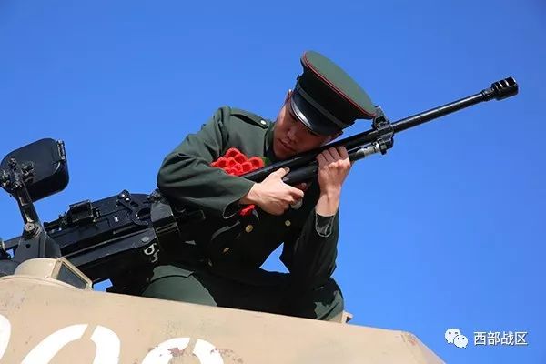 军人的样子 | 那些青春的汗水