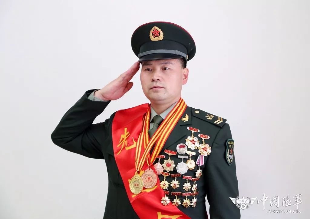 李亚超(四级军士长)