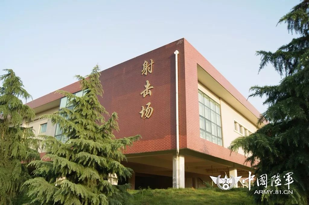 军校最美秋景巡礼第11站:陆军工程大学