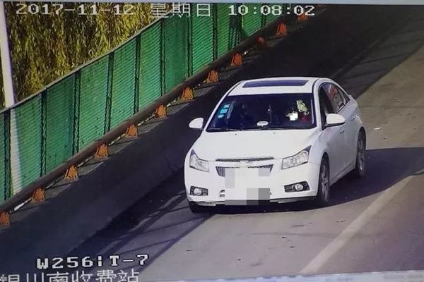 說的就是你(視頻)|高速公路|應急車道|違停_新浪新聞