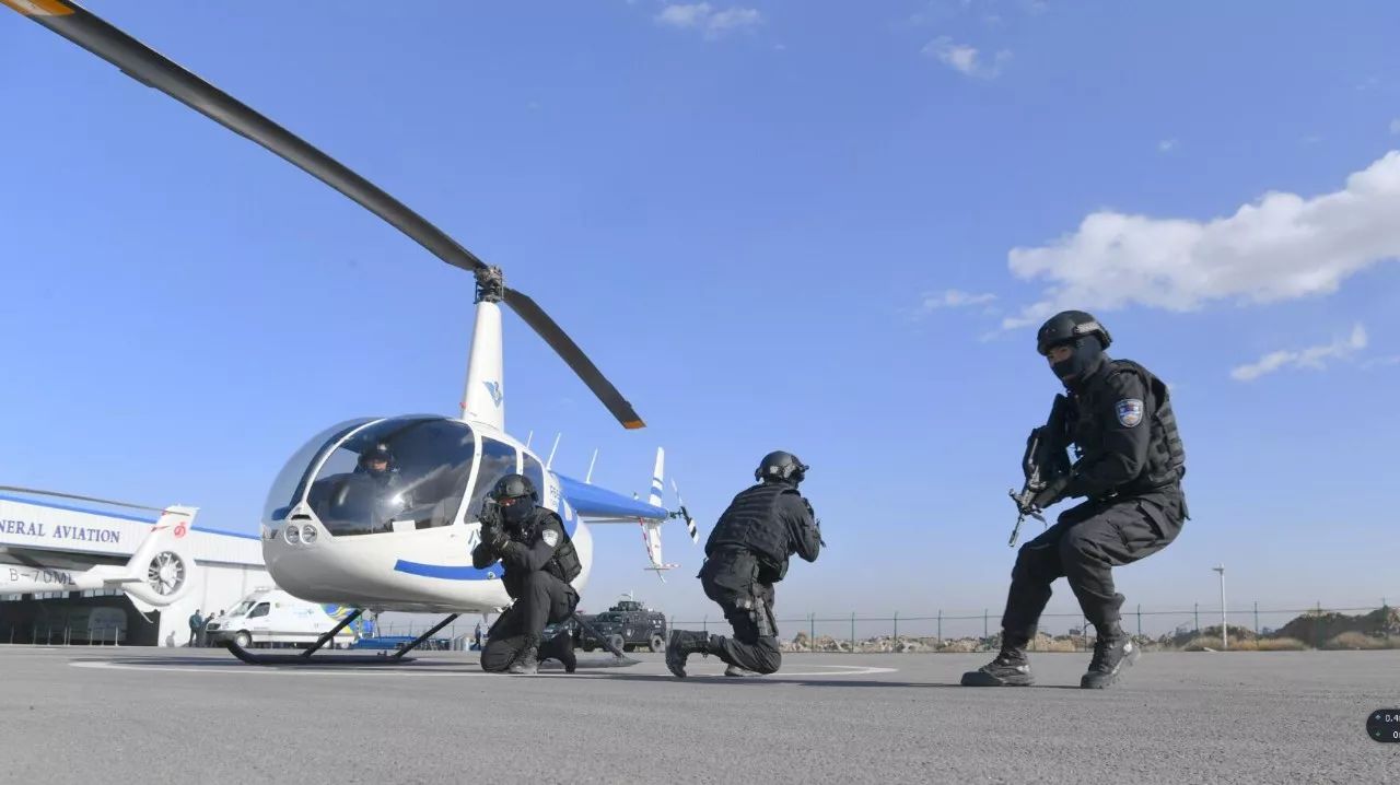 超级震撼的银川警航大队训练照曝光!