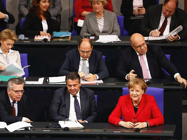 默克尔组阁临困局 德国半数民众支持重新选举