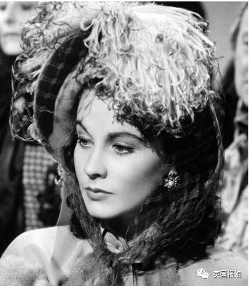 她,盛世美颜却精神分裂,颠倒众生却永失挚爱|费雯丽|奥利弗|乱世既怂