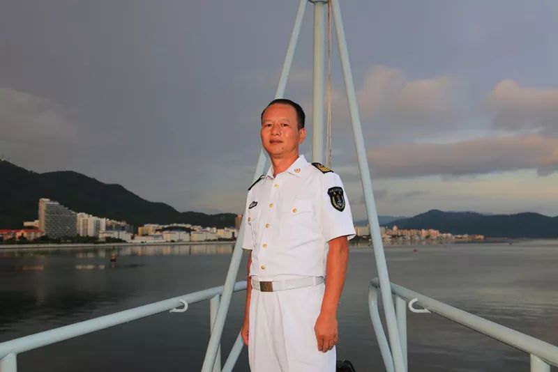 30年前那个意气风发的水兵,如今成了"兵王"