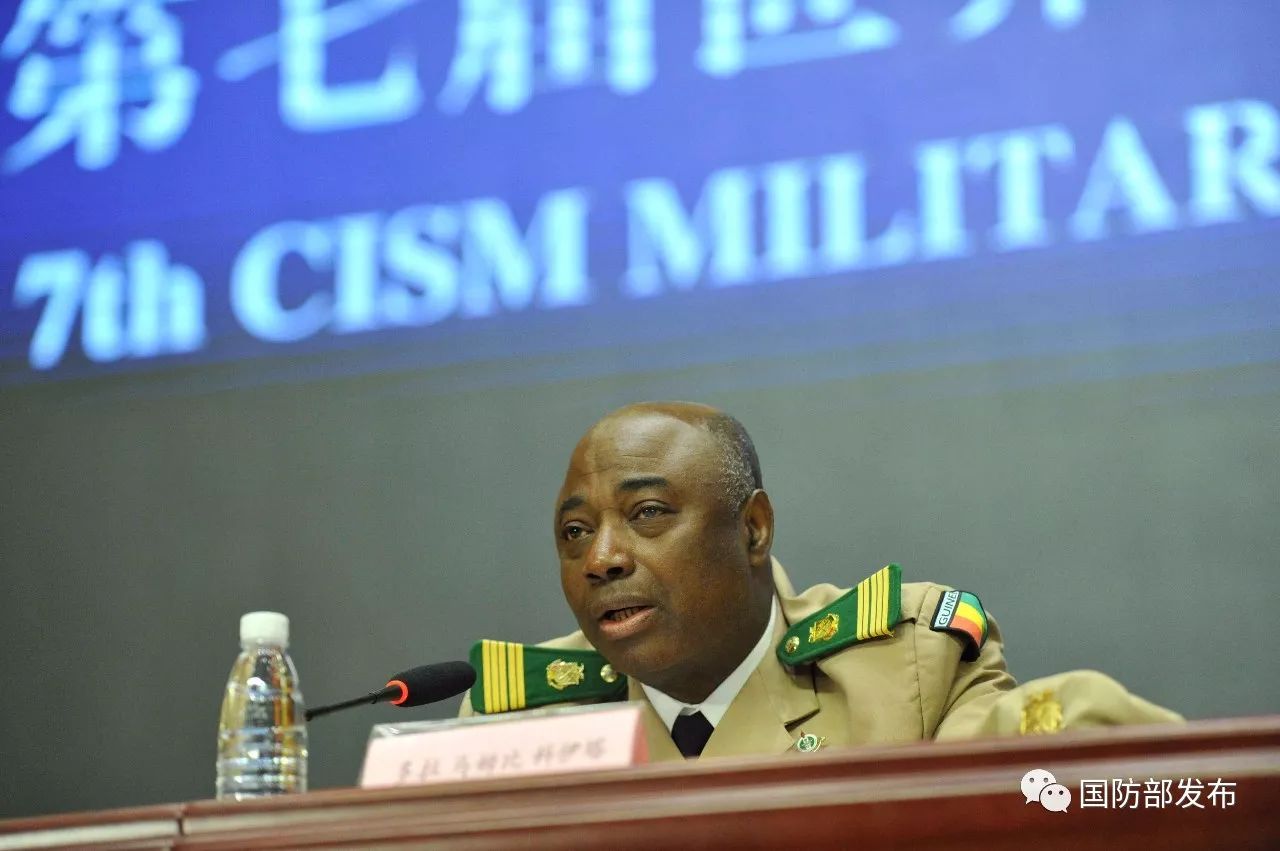 国防部召开武汉军运会专题新闻发布会